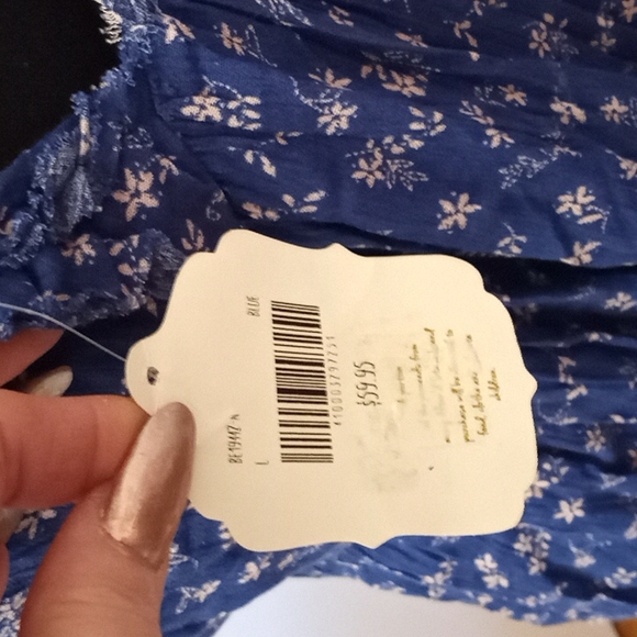 Altard State, large blue 💙 top - Picture 4 of 4